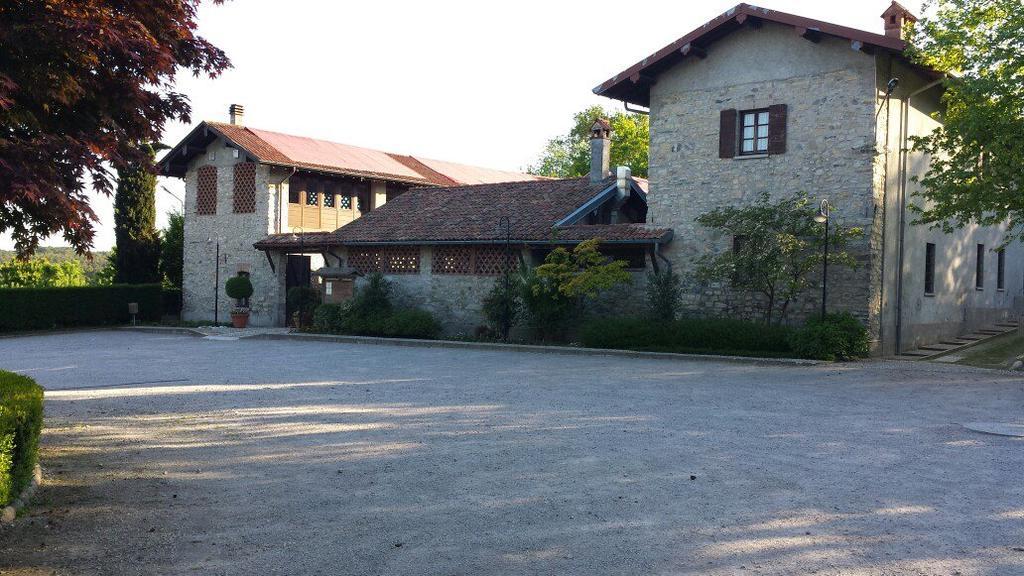Agriturismo Cassinazza Orsenigo Dış mekan fotoğraf