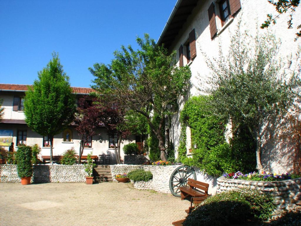Agriturismo Cassinazza Orsenigo Dış mekan fotoğraf